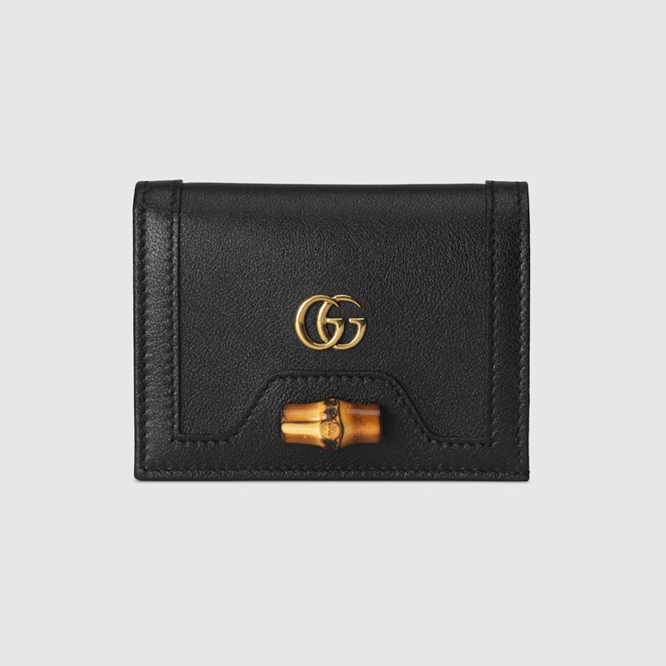 658244.17Q0T.1000.001.080.0000.Light Gucci Diana card case wallet